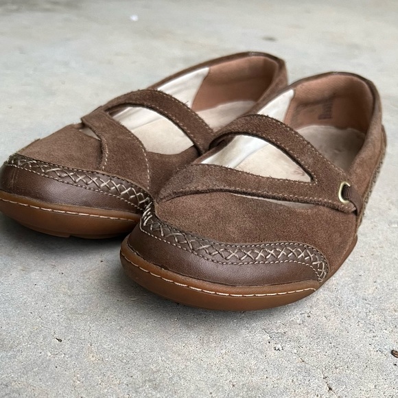 Timberland Earthkeeper Mary Jane Flat Shoe Brown Suede Size 7.5  Excellent - Picture 4 of 15